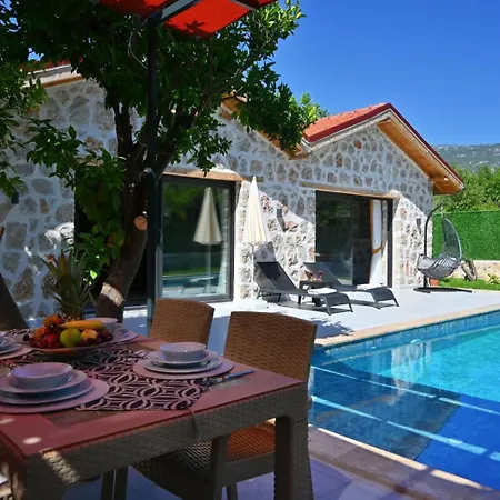 1 Bedroom With Secluded Pool Terrace