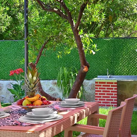 1 Bedroom With Secluded Pool Terrace *