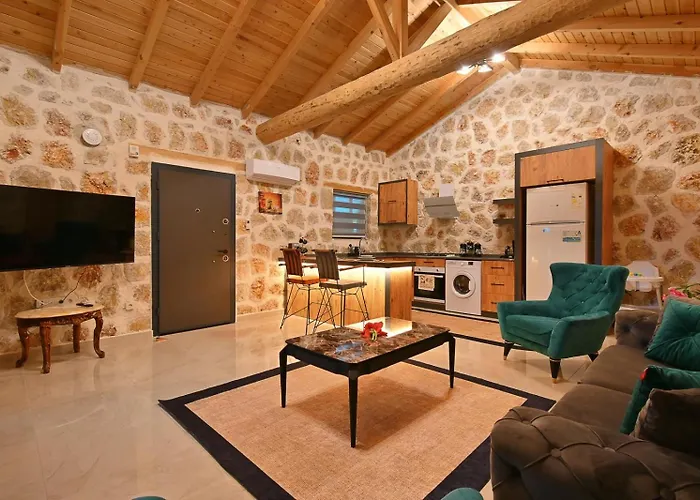 1 Bedroom With Secluded Pool Terrace *