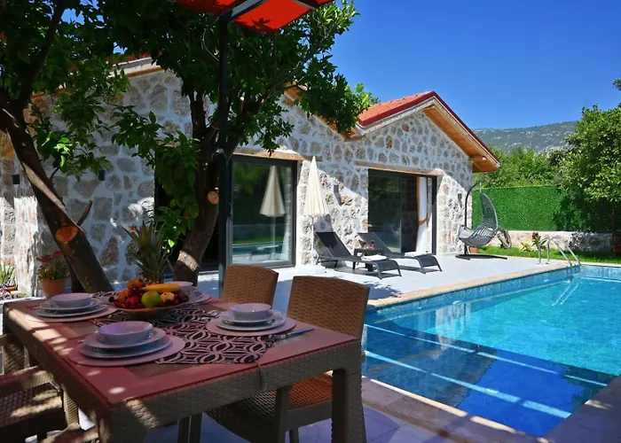 1 Bedroom With Secluded Pool Terrace