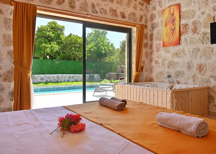 1 Bedroom With Secluded Pool Terrace