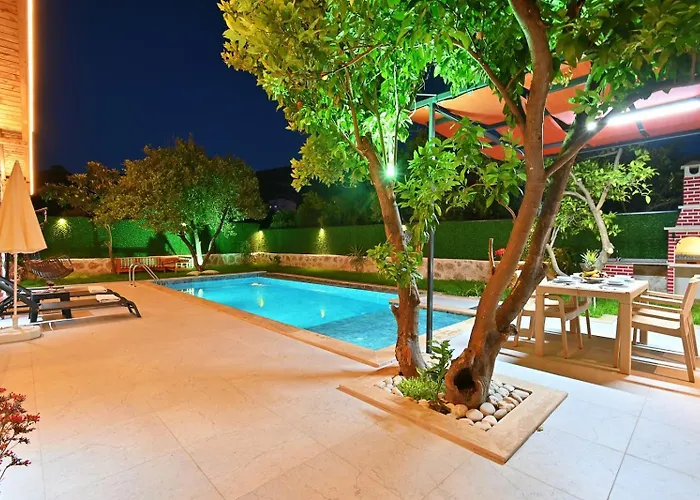 别墅 1 Bedroom With Secluded Pool Terrace