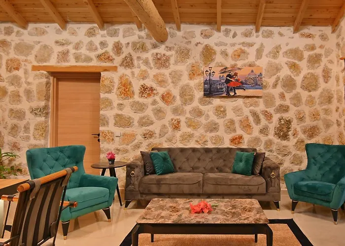 1 Bedroom With Secluded Pool Terrace *